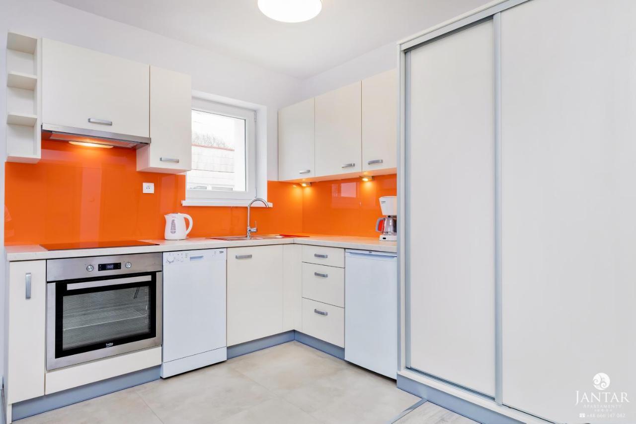 Willa Jalowcowa By Jantar Apartamenty Kolobrzeg Grzybowo  Exteriér fotografie